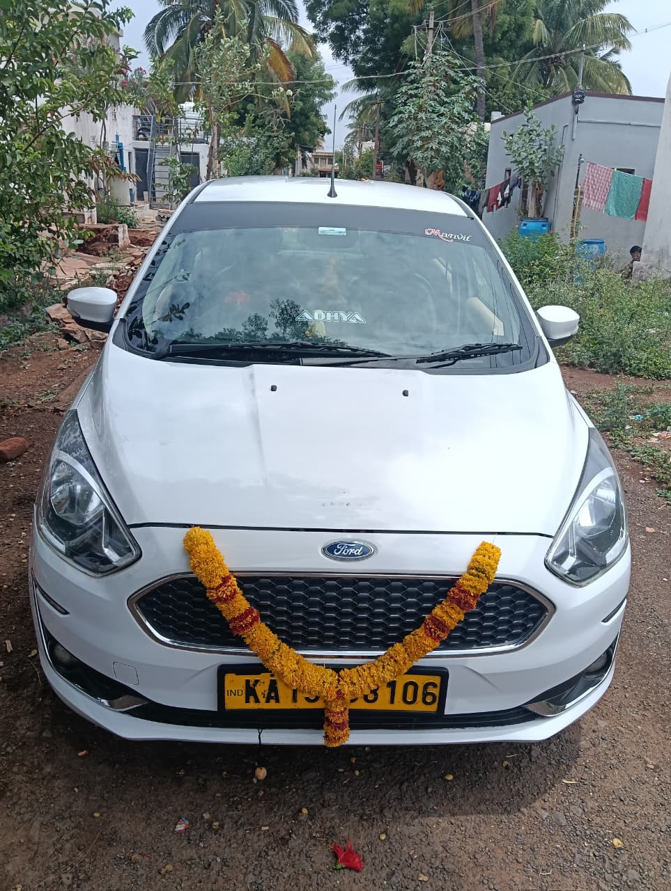 Travel vehicle photo 7 — Somu Hiremath Travels